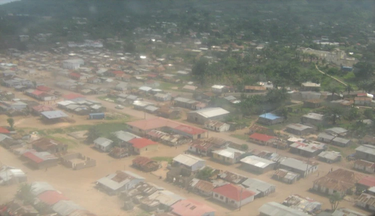 Fötö Sana Toñi Palea pachi bosai